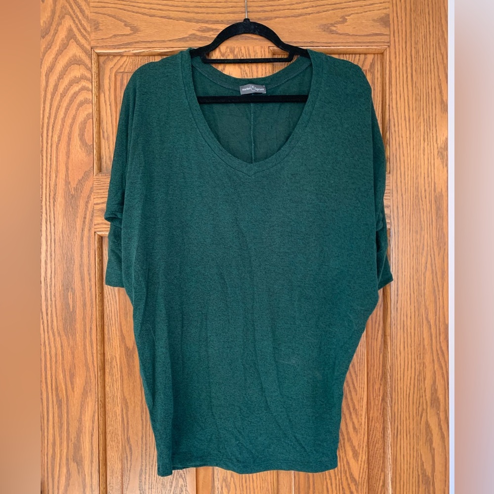 Market and spruce green dolman 1/2 sleeve top